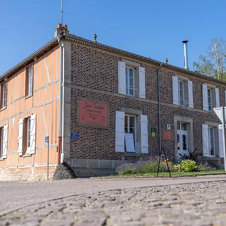 Les Oiseaux_a Avec Piscine Chauffee Louvemont